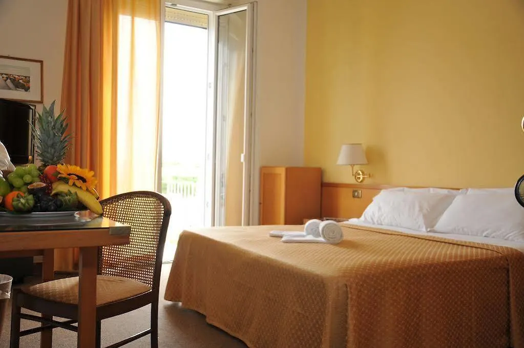 Color Miami Beach Family Hotel Milano Marittima